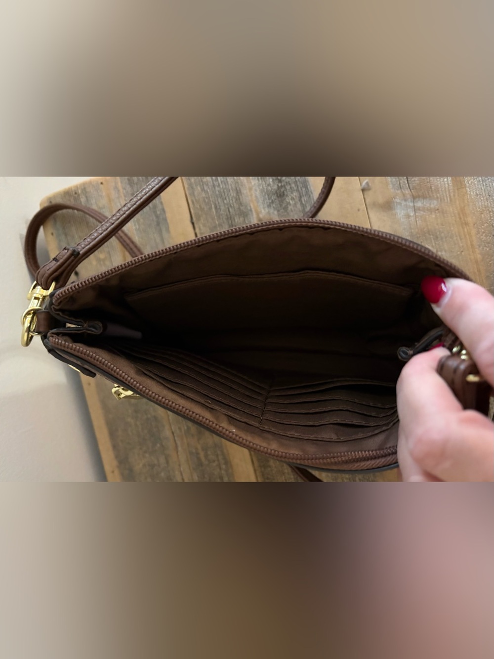 Purse and wallet lot - Liz Claiborne, etc - Picture 3 of 8